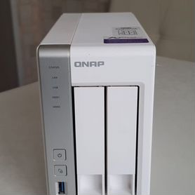 Cетевой накопитель (NAS) Qnap D2