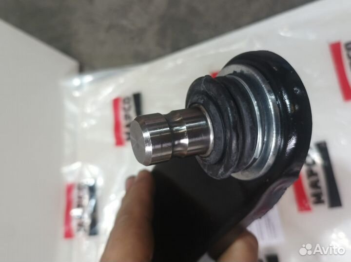 Передние рычаги лансер 9