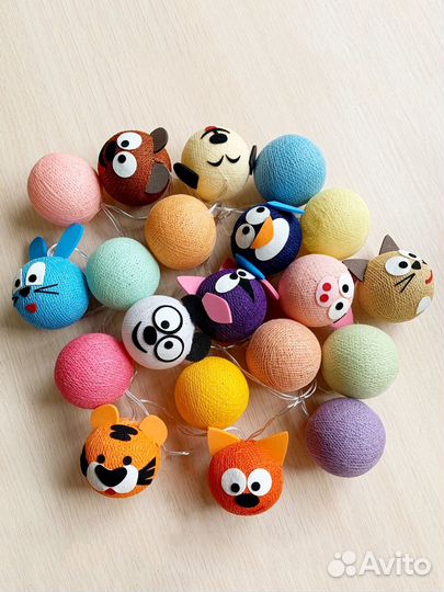 Гирлянда - шарики из ниток 