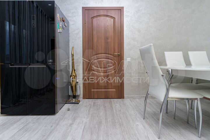 Дом 214,2 м² на участке 10 сот.