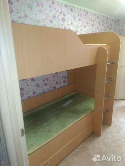 Кровать детская двухъярусная