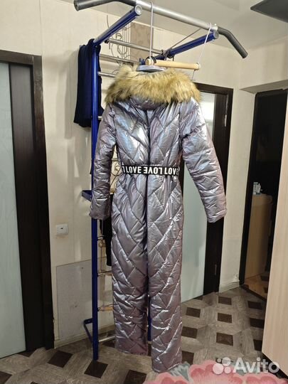 Зимний комбинезон для девочки