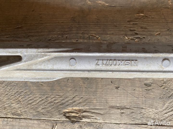 Рейка Toyota Rav 4