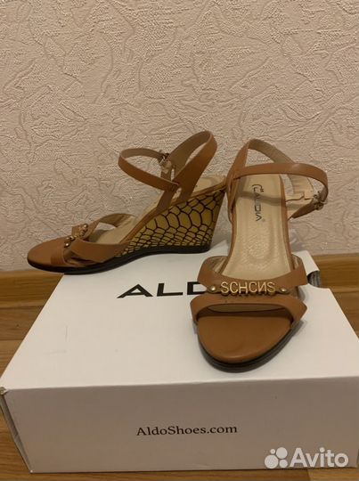 Босоножки claudia