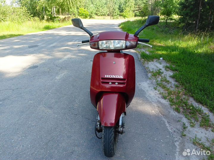 Honda lead af20