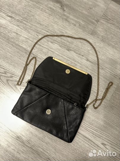Клатч женский через плечо на цепочке