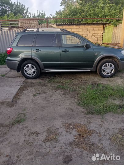 Mitsubishi Outlander 2.4 AT, 2006, 230 000 км