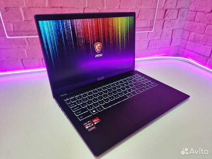 Ноутбук MSI Ryzen 7 7730u 16Gb SSD 512Gb IPS 15.6