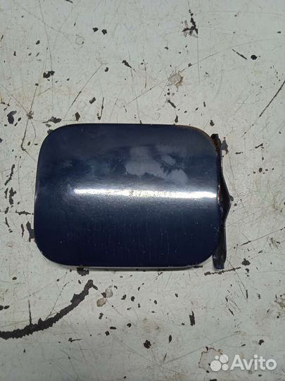 Лючок бака Nissan Sunny Ниссан Санни