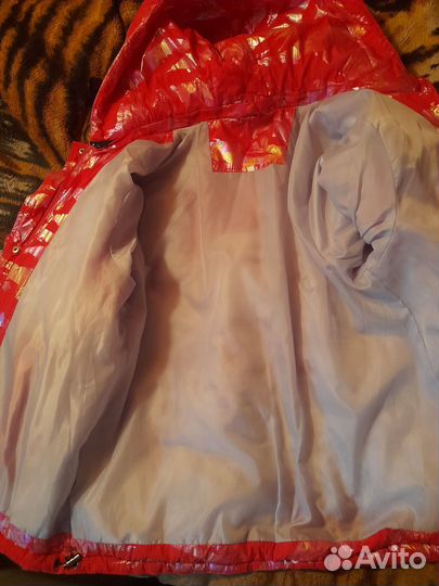 Куртка женская 48 размер