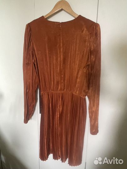 Платье бренд Silvian heach M