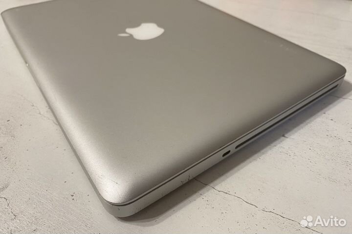 Apple MacBook Pro mid 13 1tb SSD + HDD