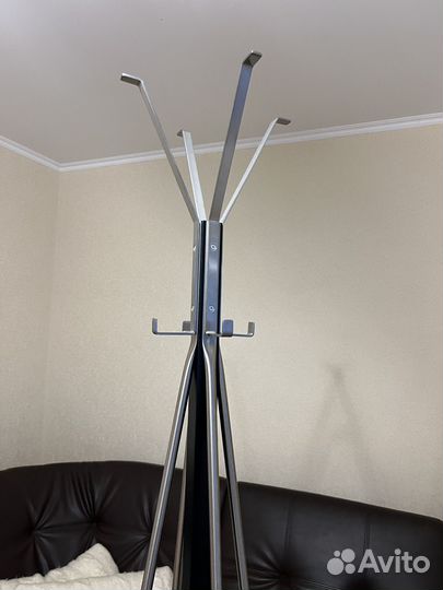 Вешалка напольная