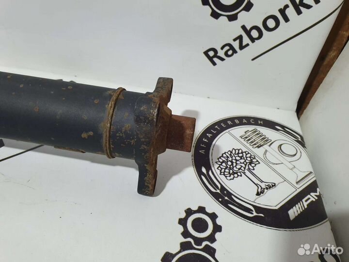 Карданный вал задний для Mercedes W220