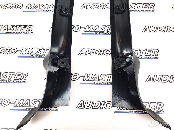 Стойки под пищалки, твитеры Шевроле Нива