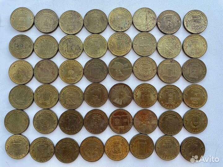 Коллекционные монеты 10рублей