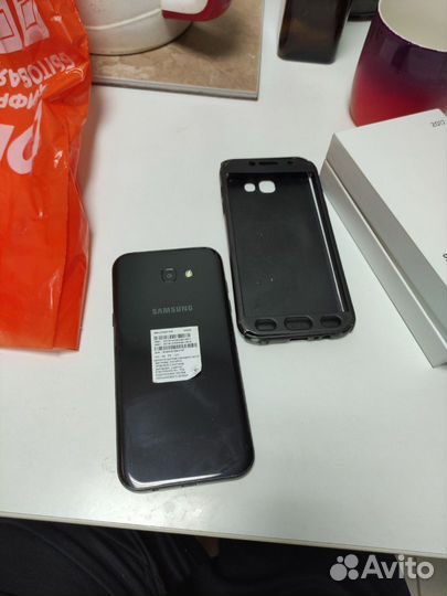 Телефон samsung galaxy A7 2017