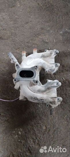 Коллектор впускной Фольцваген Гольф 2/Джетта 2