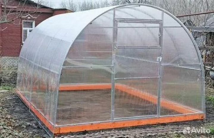 Теплицы крепкие