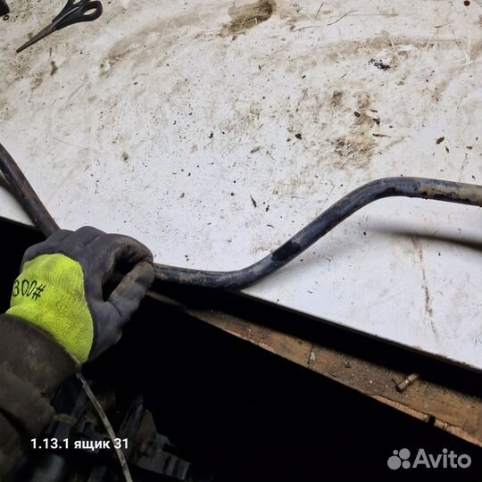 Стабилизатор задний lincoln town car 3