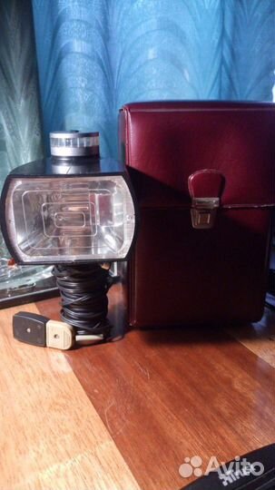 Фотовспышка 