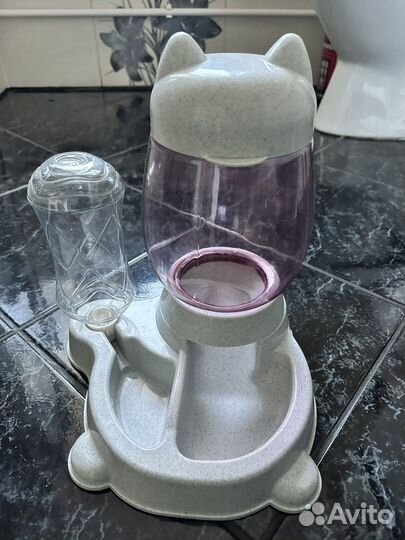 Кормушка для кота