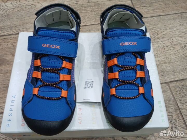 Сандали Geox 31p новые