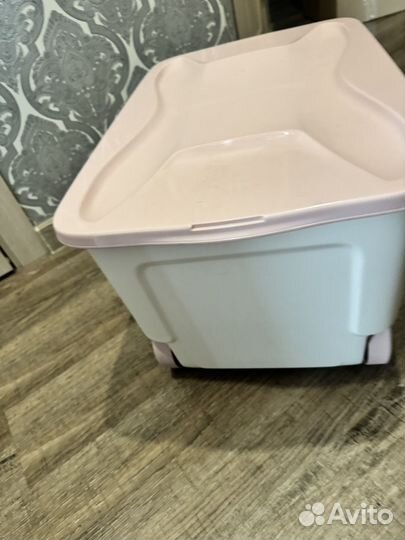 Ящик для игрушек на колесах