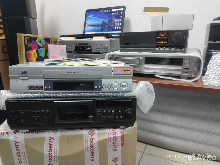 Видеомагнитофон Hi Fi Stereo Panasonic NV F 125
