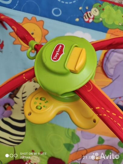 Развивающий коврик tiny love