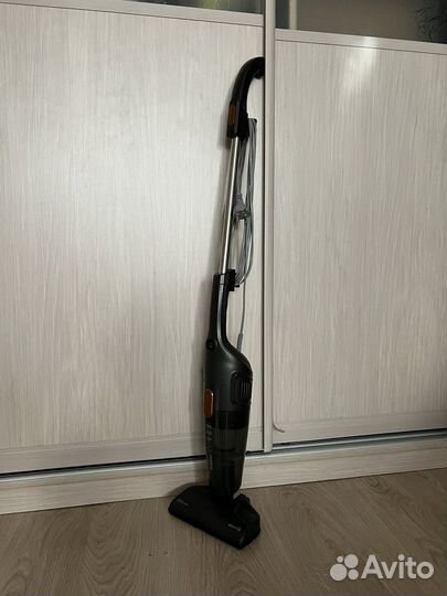 Вертикальный пылесос deerma