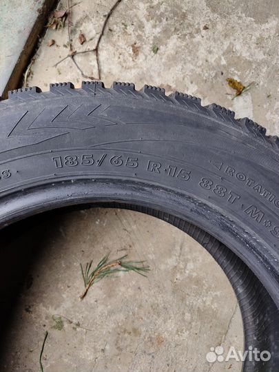 Nokian Tyres Hakkapeliitta 4 185/65 R15 T