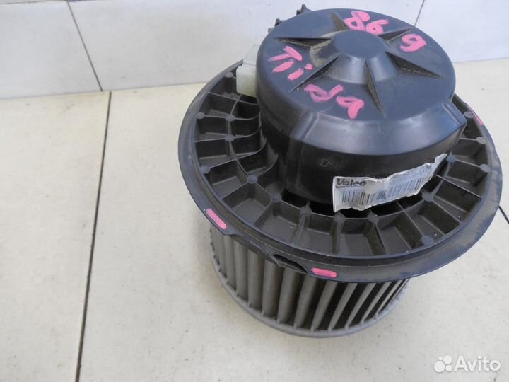 Моторчик отопителя Tiida (C11) 2007-2014