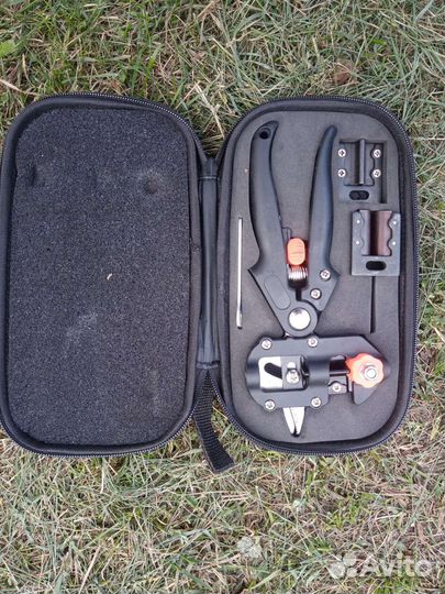 Секатор прививочный