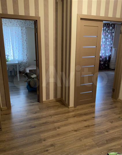 2-к. квартира, 57 м², 1/4 эт.