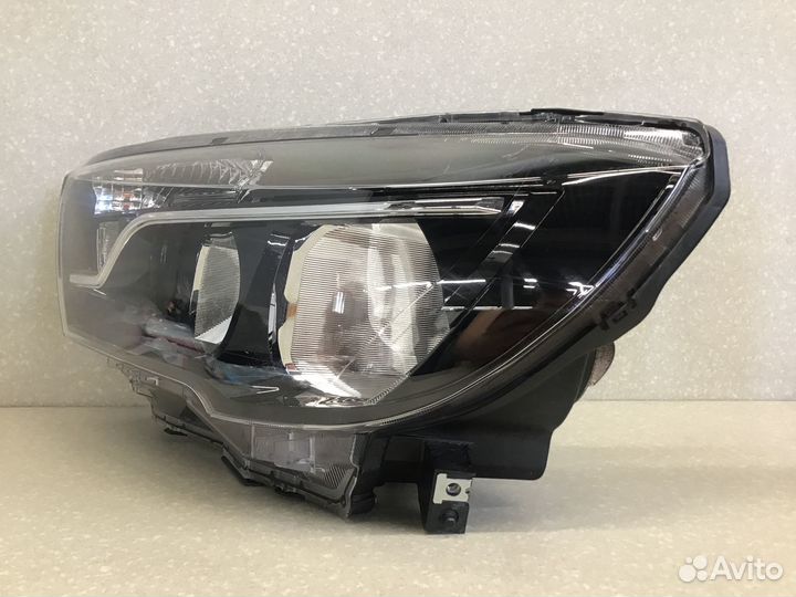 Фара левая VAZ LADA Vesta 2015