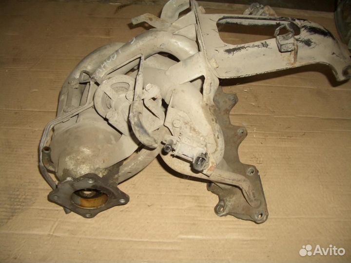 Коллектор впускной mitsubishi Lancer (CS/Classic