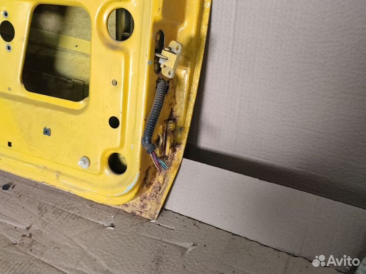 Дверь левая ваз 2113