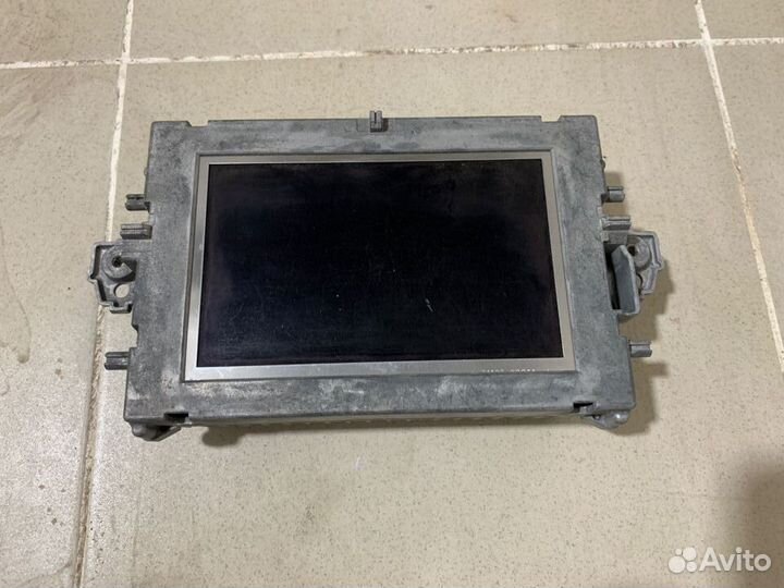 Центральный дисплей монитор Mercedes W212 2010г