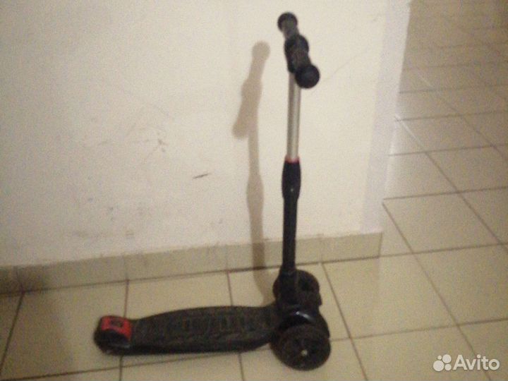 Самокат детский бу в хорошем состоянии