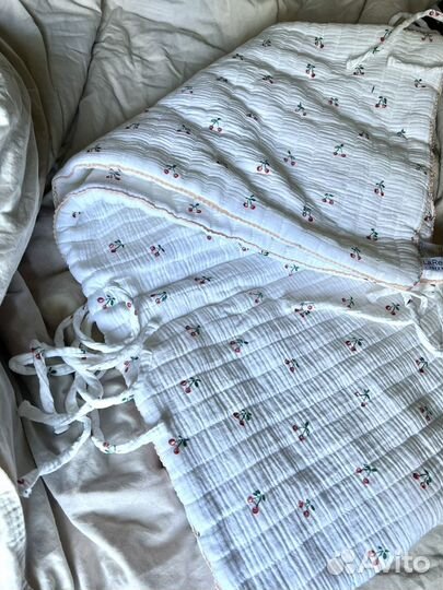 Бортики в детскую кроватку