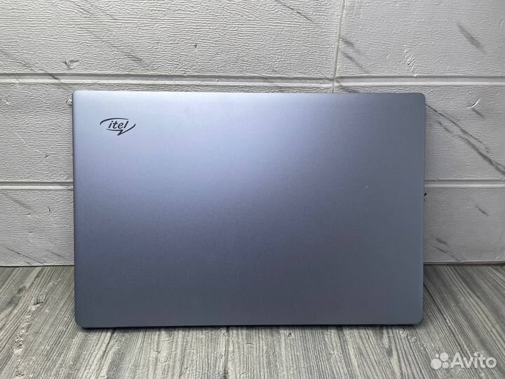 Ноутбук Itel spirit 2 I3 8+256