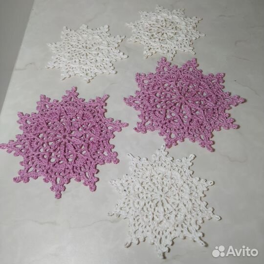 Елочная игрушка снежинка