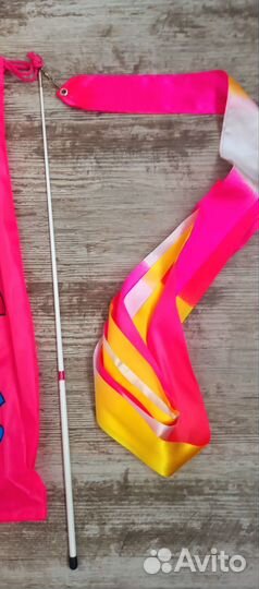 Для гимнастики булавы / палочка с лентой/ мяч