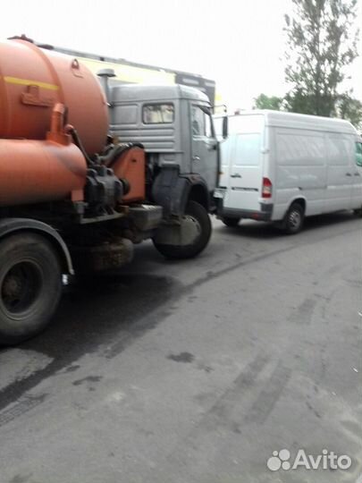 Водитель илососа