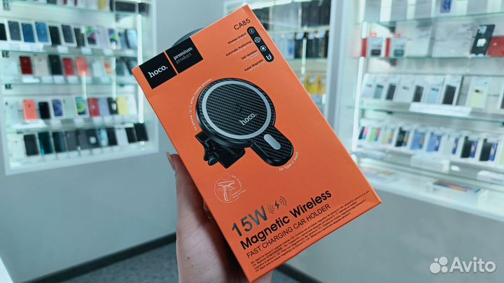 Автомобильные держатели с беспроводной зарядкой