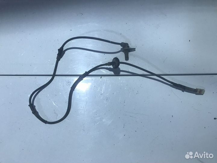 Датчик ABS задний левый Mazda CX-7