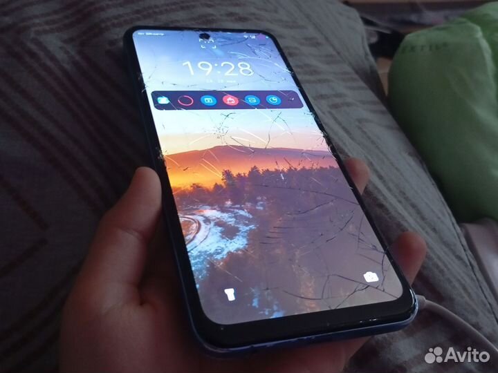 TECNO Pova Neo 2, 4/128 ГБ