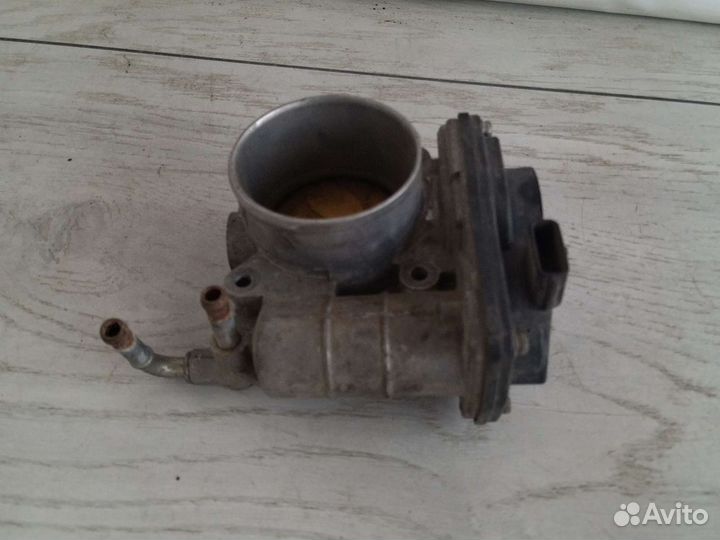 Nissan Qashqai дроссельная заслонка