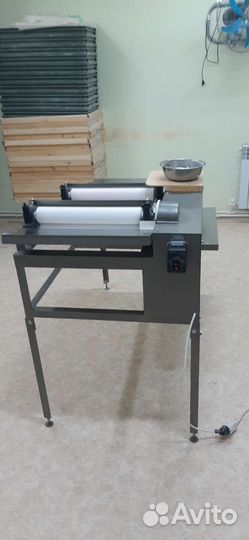 Тестораскаточная машина для Лаваша